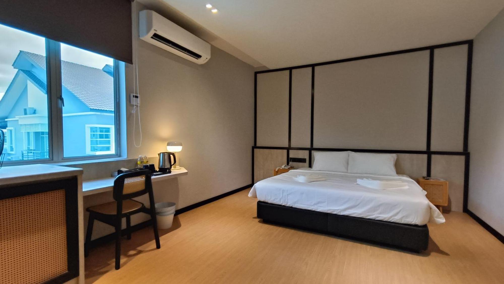 Urban Inn, Sp Saujana スンガイ・プタニ エクステリア 写真