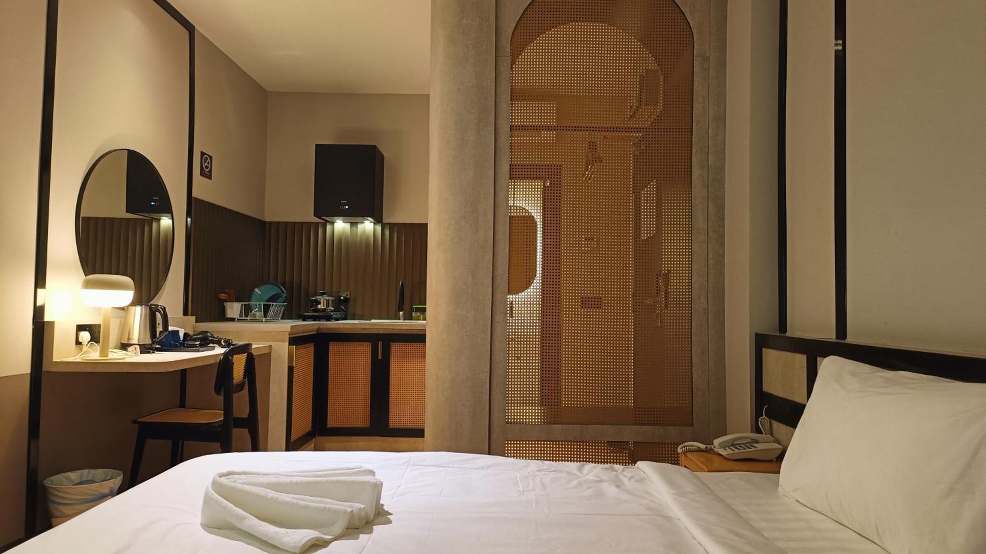 Urban Inn, Sp Saujana スンガイ・プタニ エクステリア 写真